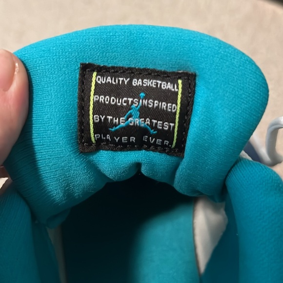 Jordan 11 Retro Low Gp - Picture 4 of 11